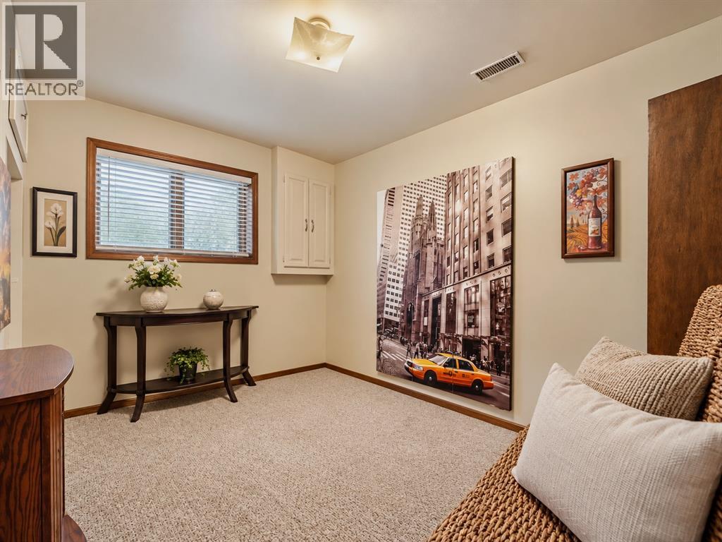326 Trudeau Drive Property Photo 16