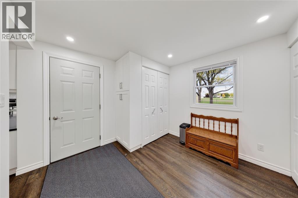 4076 Florence Avenue Property Photo 16