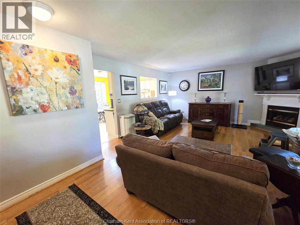 913 St George Street Property Photo 6