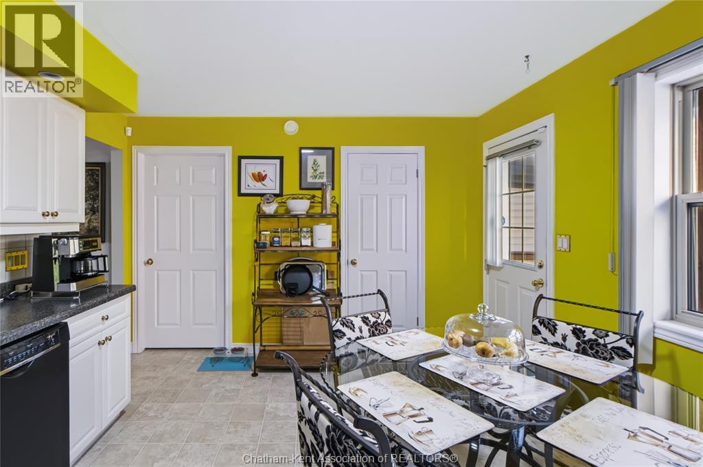 913 St George Street Property Photo 12