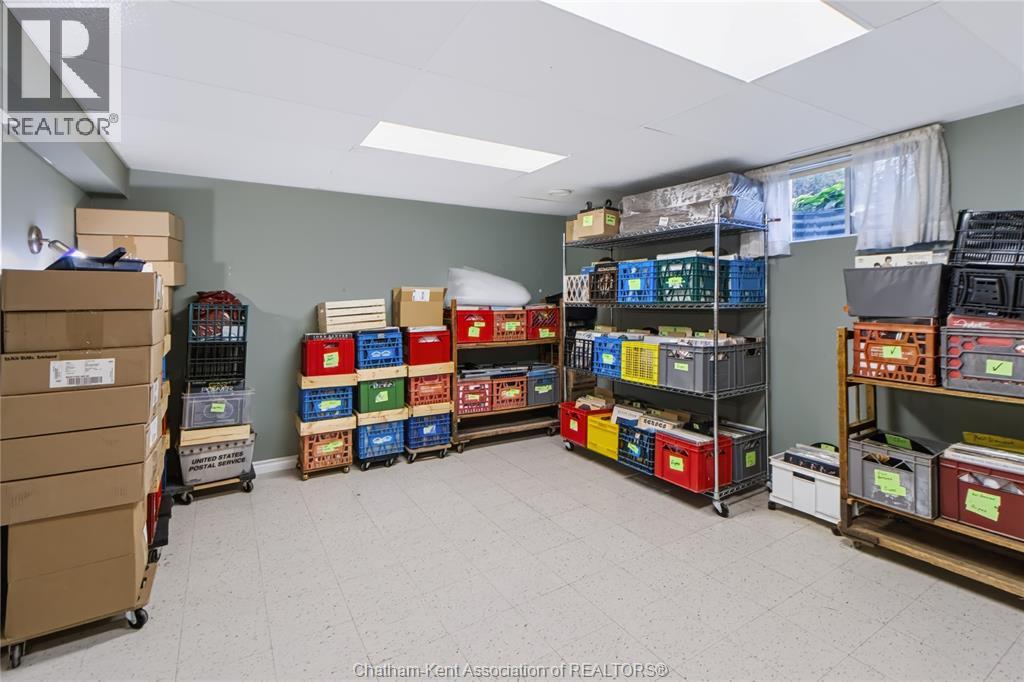 913 St George Street Property Photo 27