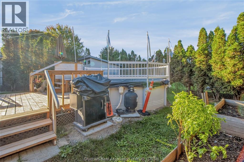 913 St George Street Property Photo 38