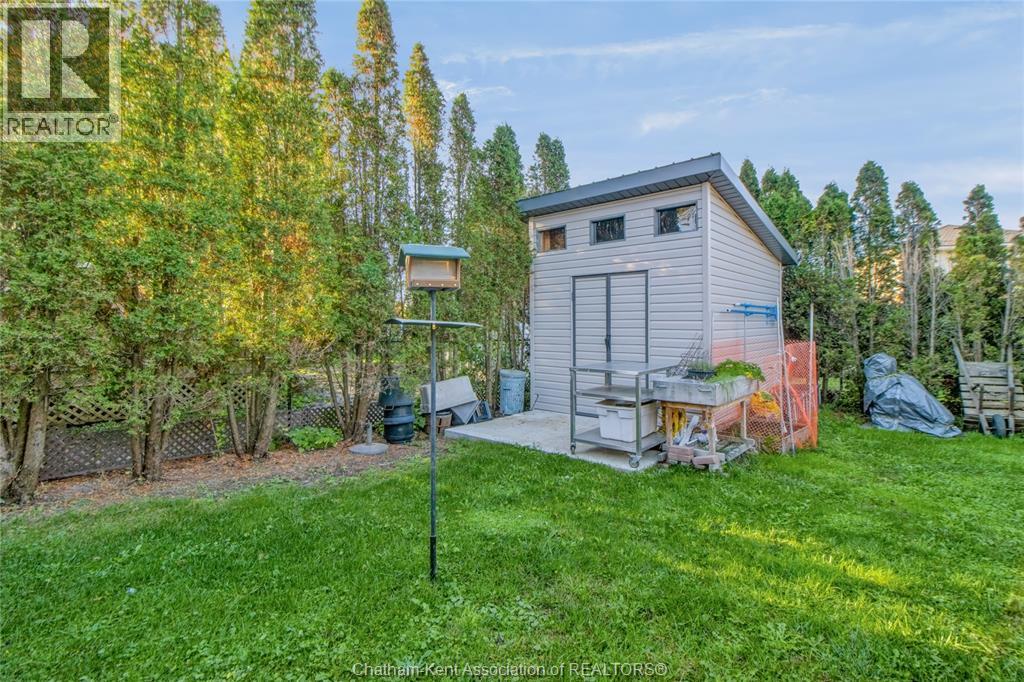 913 St George Street Property Photo 42