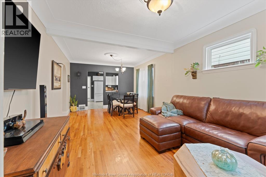 1746 Alexis Road Property Photo 2