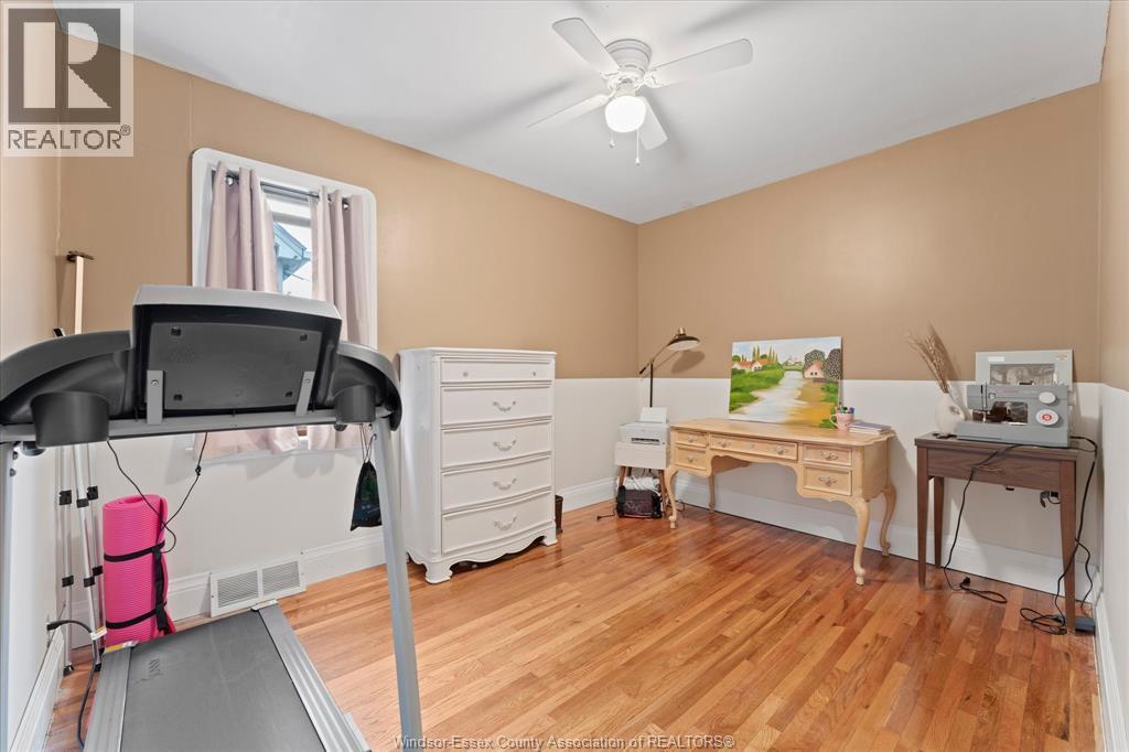 1746 Alexis Road Property Photo 13