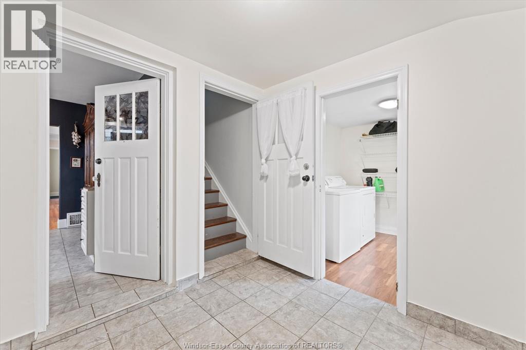 1746 Alexis Road Property Photo 14
