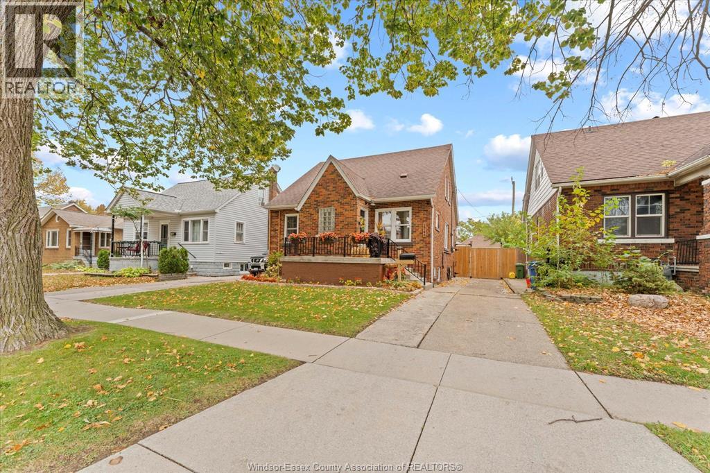 1746 Alexis Road Property Photo 26