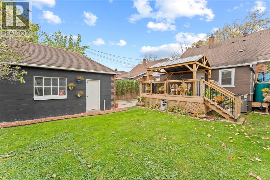 1746 Alexis Road Property Photo 30