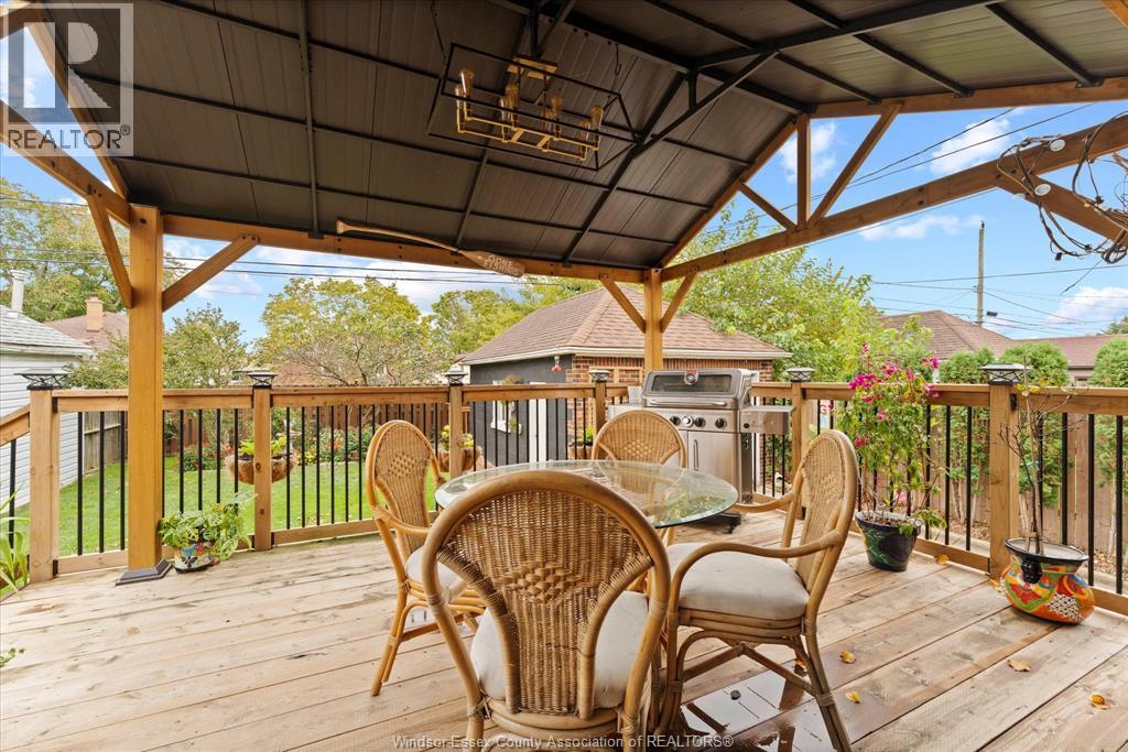 1746 Alexis Road Property Photo 34