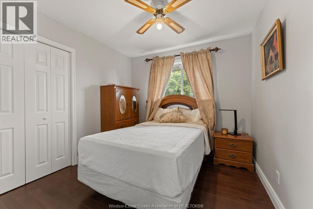 2820 Wildberry Crescent Property Photo 22