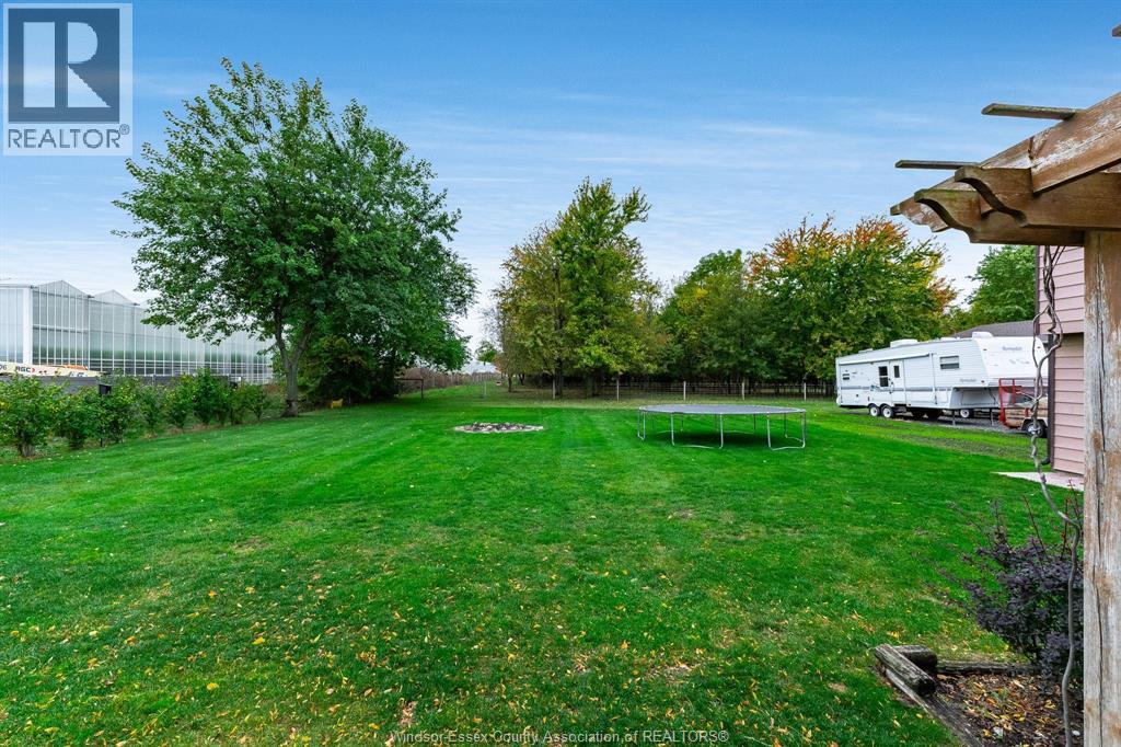 2477 Albuna Townline Property Photo 29