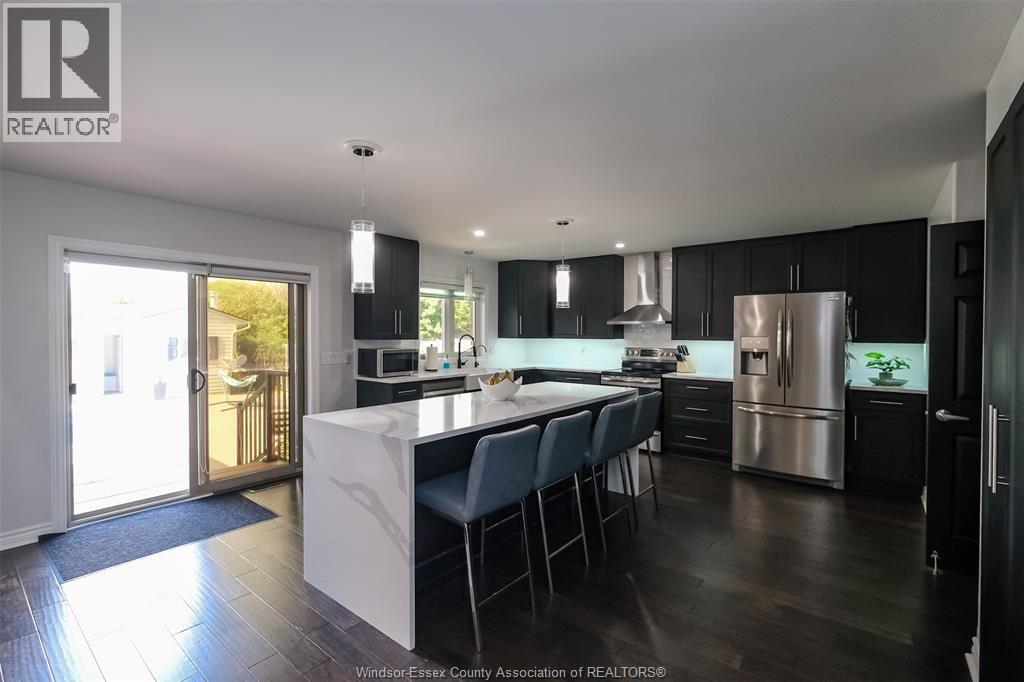 369 Pinehurst Drive Property Photo 12