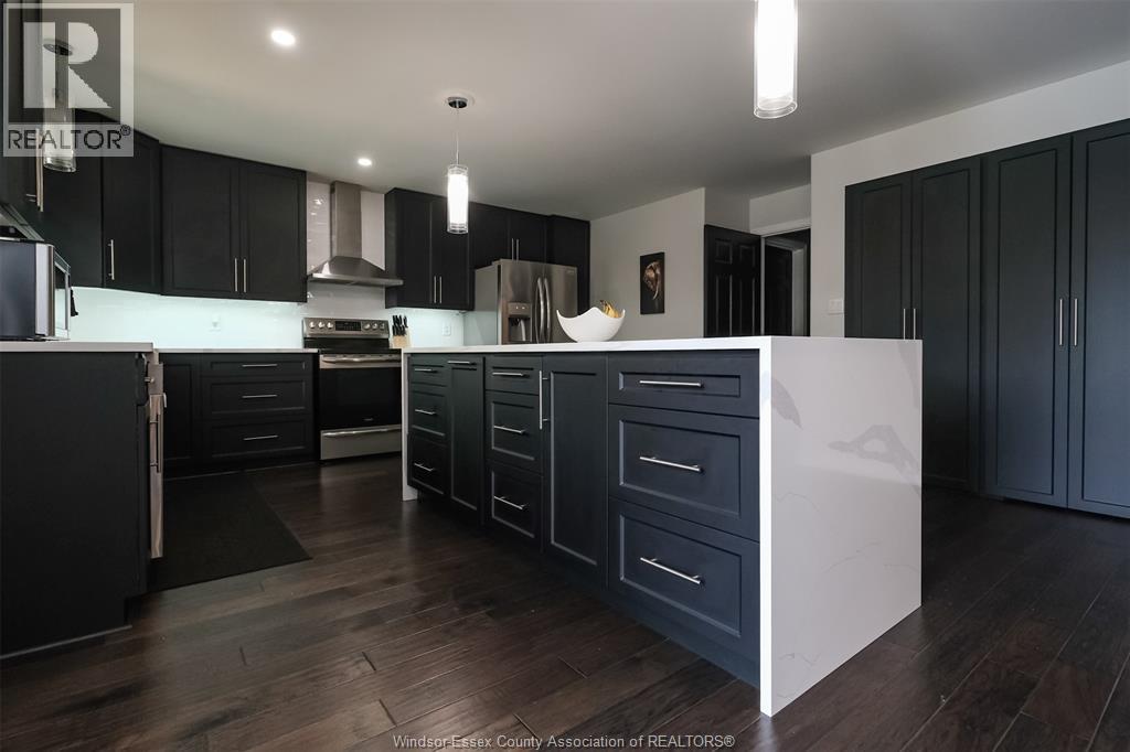 369 Pinehurst Drive Property Photo 14
