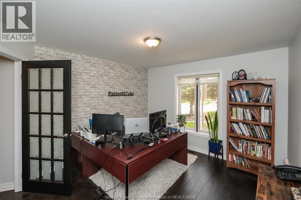 369 Pinehurst Drive Property Photo 19