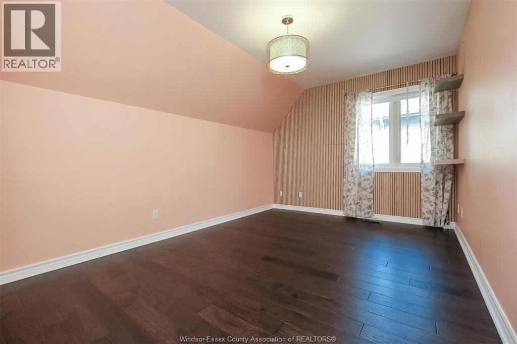 369 Pinehurst Drive Property Photo 30