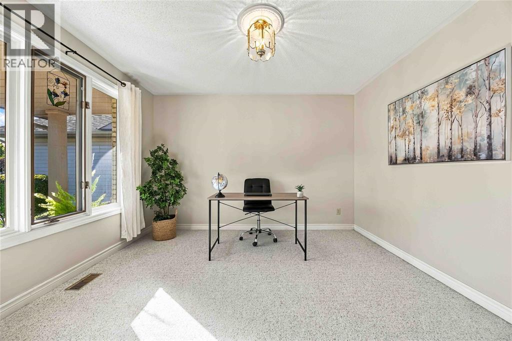 463 Althouse Court Property Photo 21