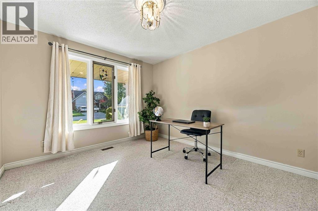 463 Althouse Court Property Photo 22