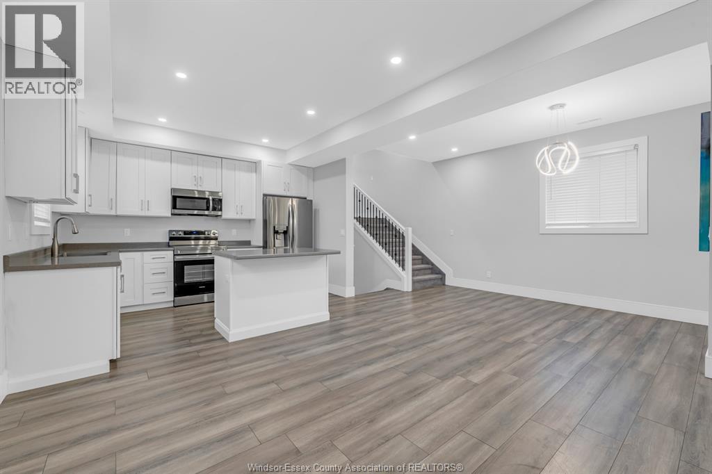 1565 Gladstone Avenue Property Photo 14
