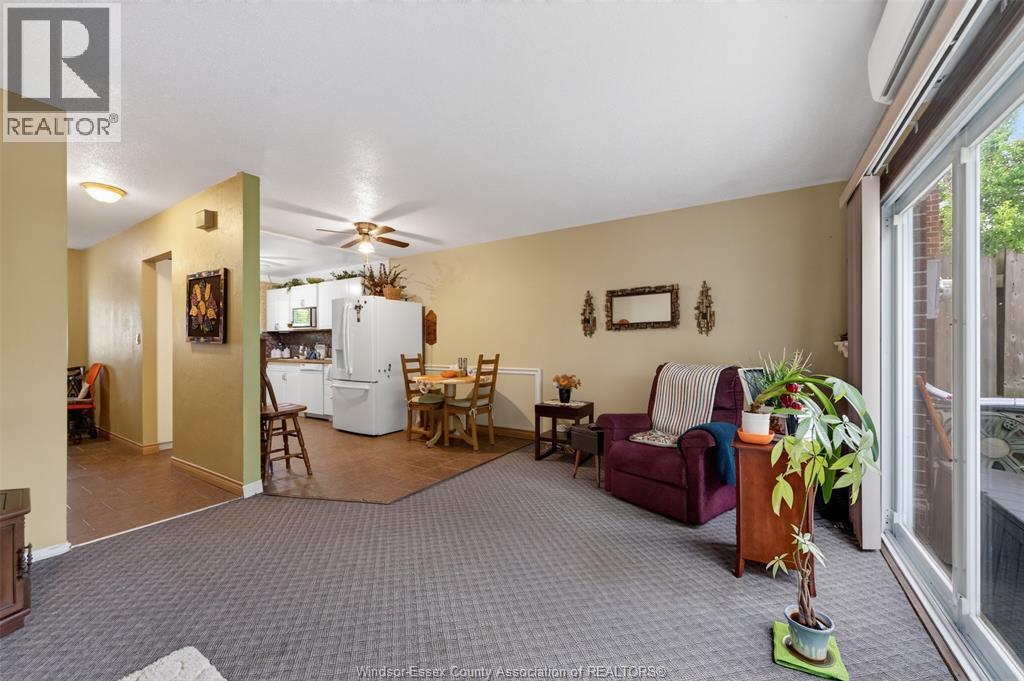 6430 Thornberry Property Photo 6