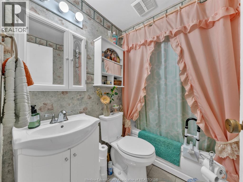6430 Thornberry Property Photo 19