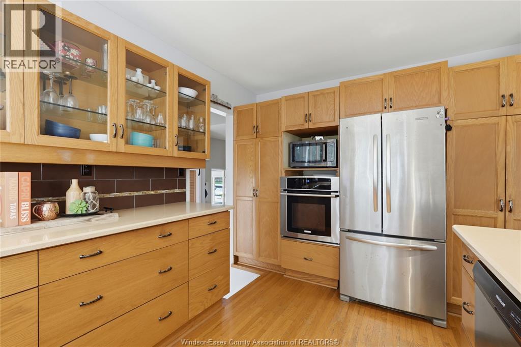 2574 Buckingham Property Photo 20