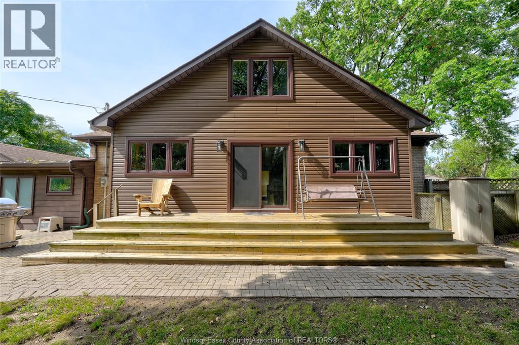 2574 Buckingham Property Photo 39