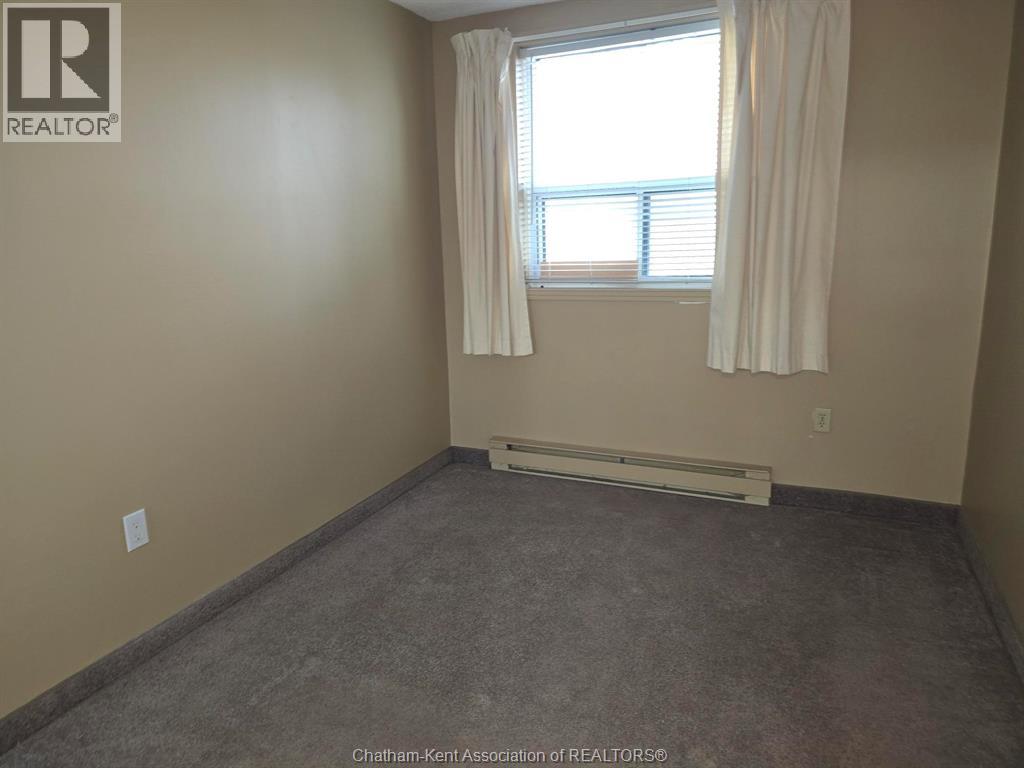 140 Park Avenue East Unit# 108 Property Photo 17