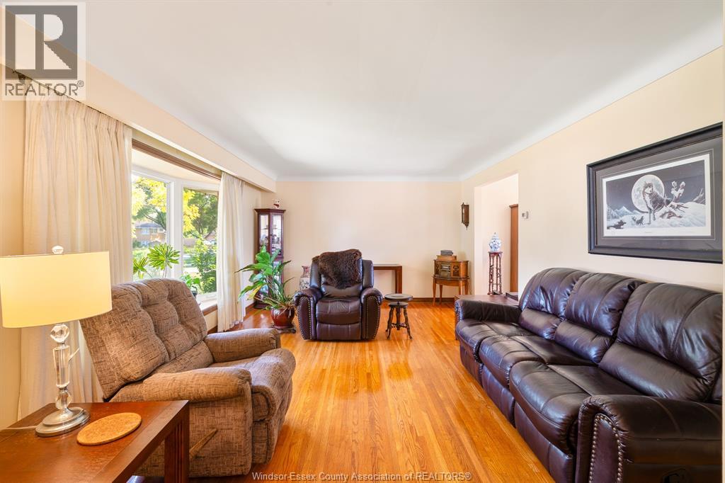 2759 Rockwell Boulevard Property Photo 7