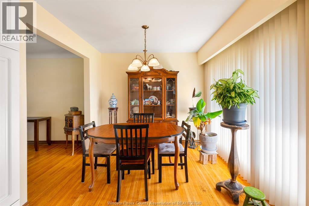 2759 Rockwell Boulevard Property Photo 11
