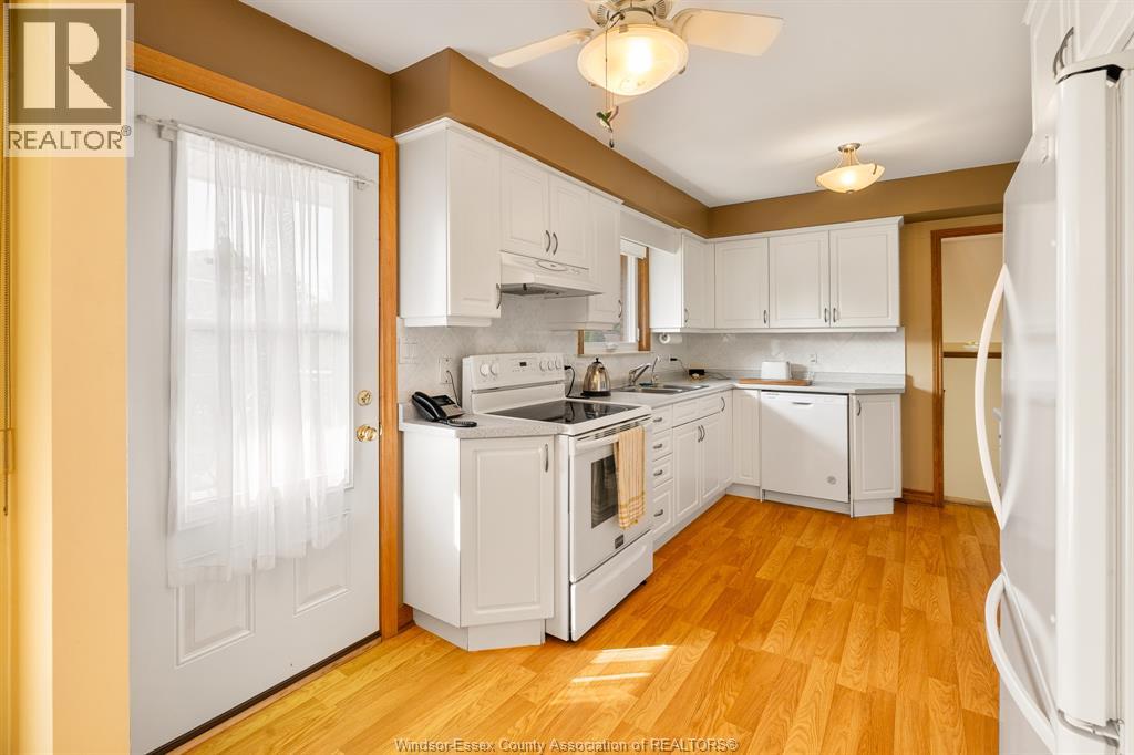 2759 Rockwell Boulevard Property Photo 12