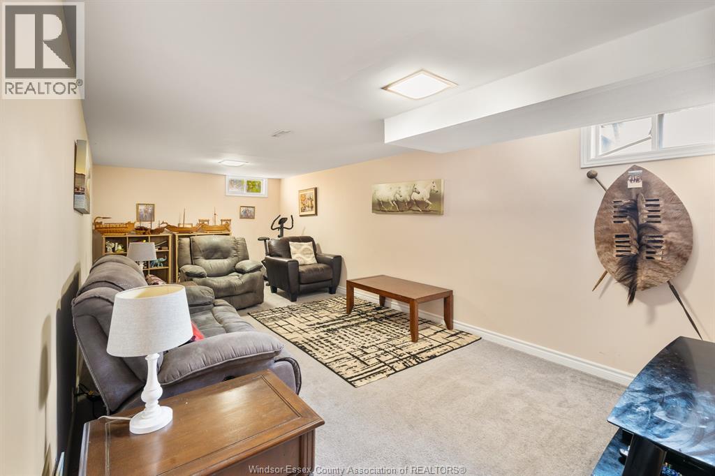 2759 Rockwell Boulevard Property Photo 28