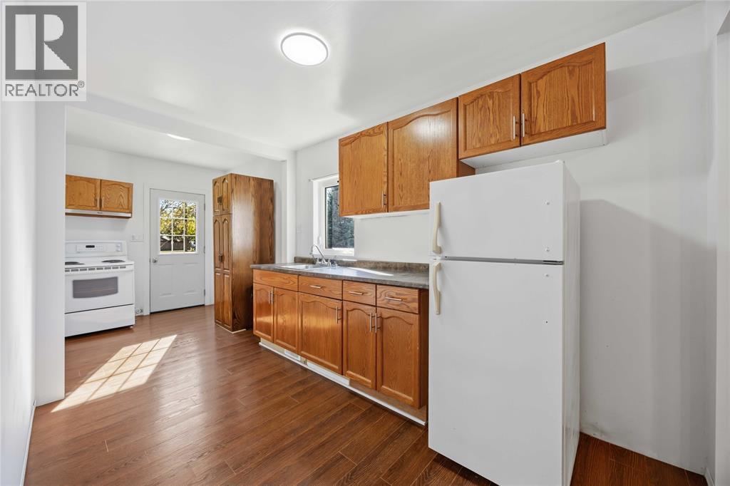 209 Queen Street Property Photo 28