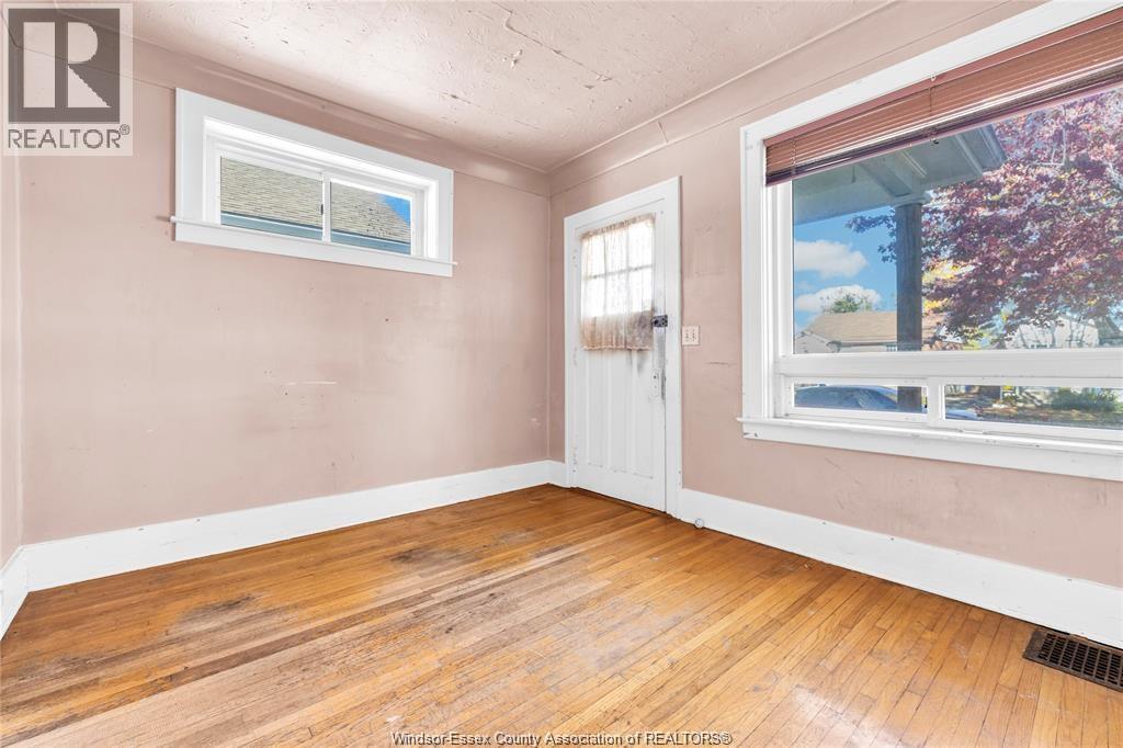 2379 George Property Photo 2
