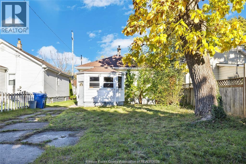 2379 George Property Photo 31