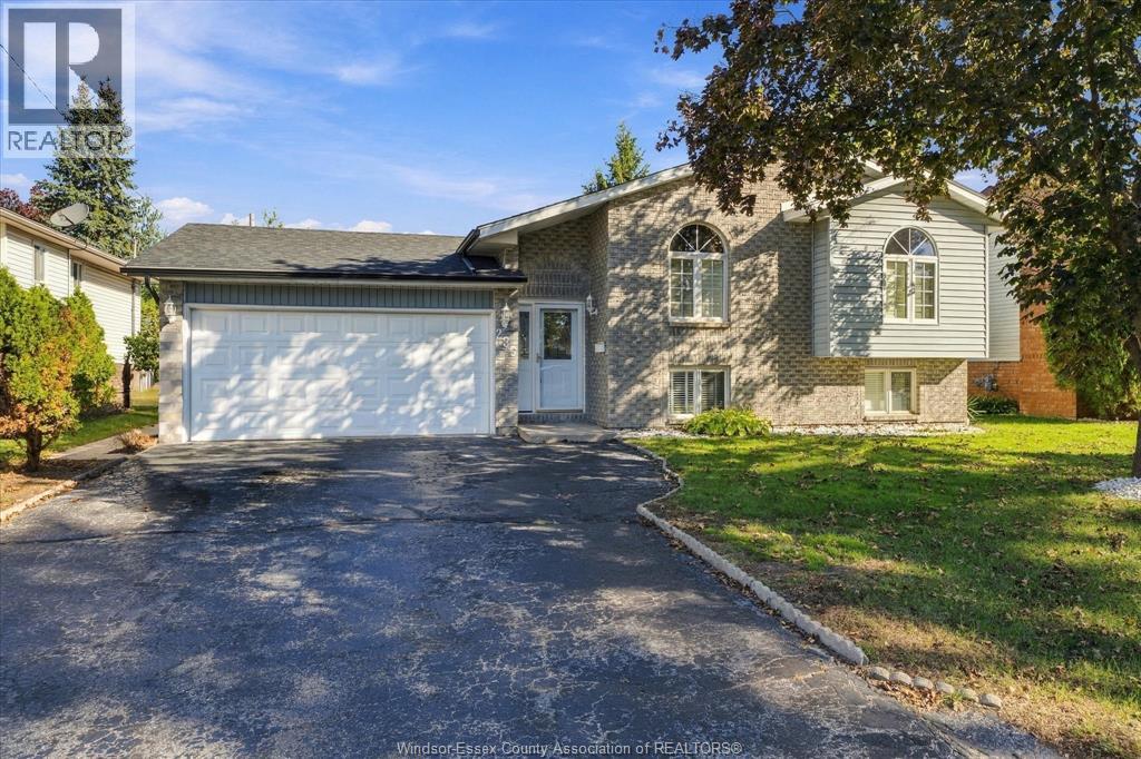 239 Bouffard Road Property Photo 1