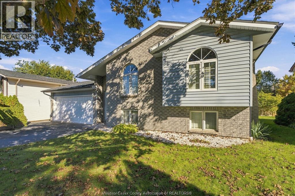 239 Bouffard Road Property Photo 3