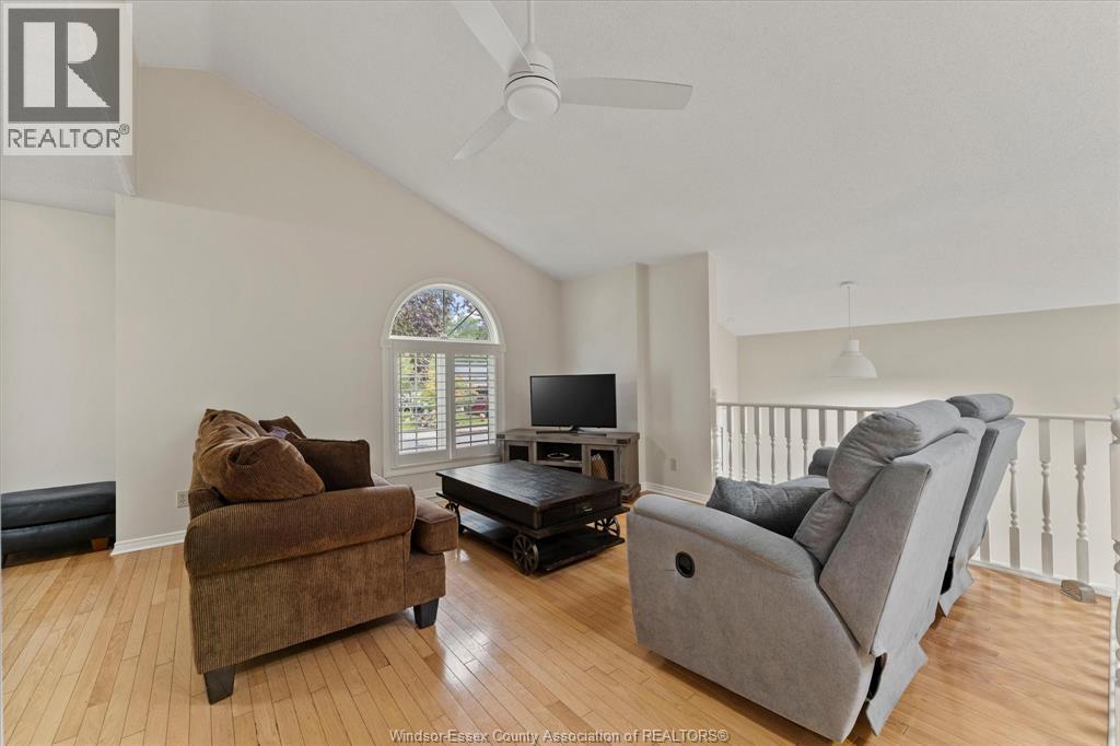 239 Bouffard Road Property Photo 8