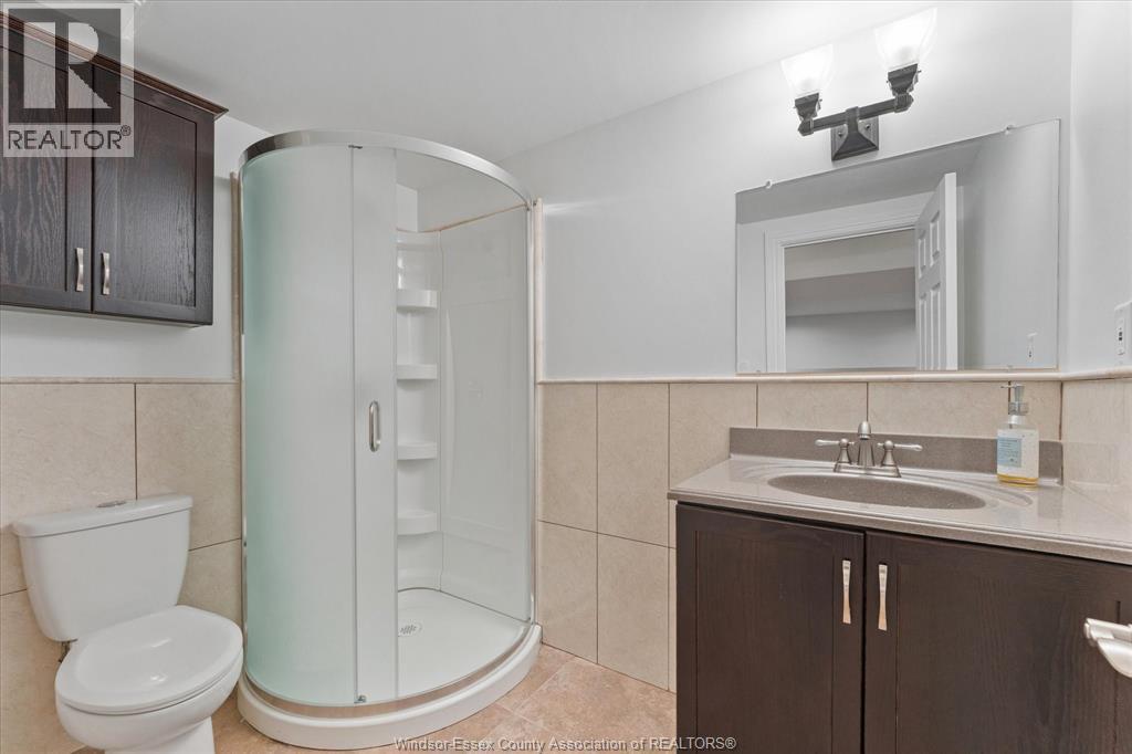 1055 Roseland Drive South Property Photo 34