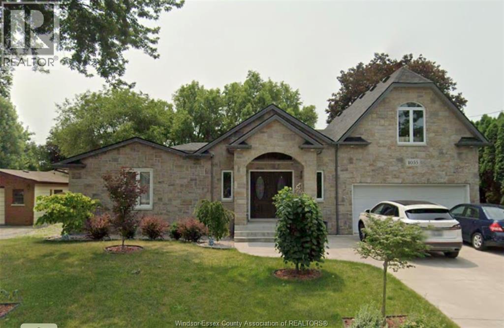 1055 Roseland Drive South Property Photo 45