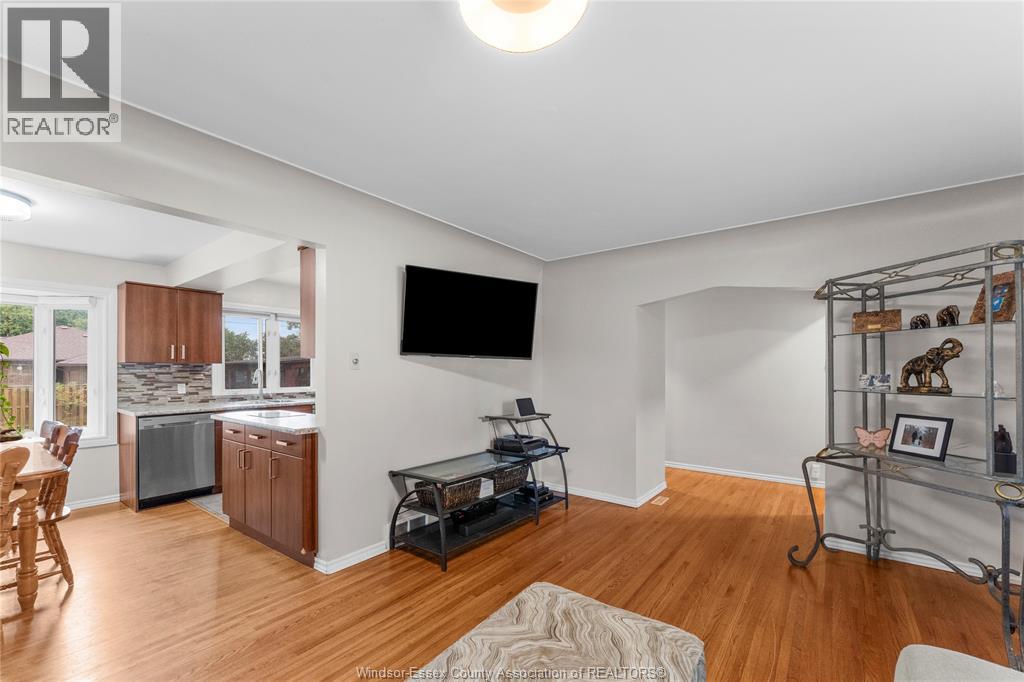 2505 Virginia Park Avenue Property Photo 5