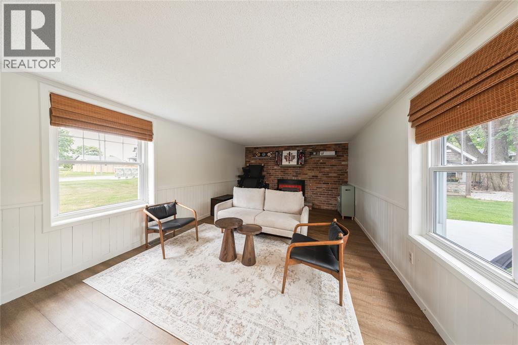 1224 Emily Street Property Photo 28