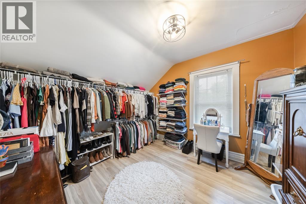 1224 Emily Street Property Photo 39