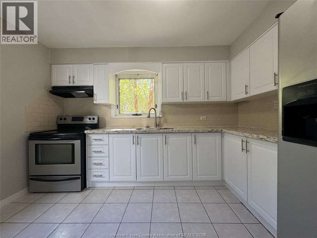 2267 College Property Photo 6