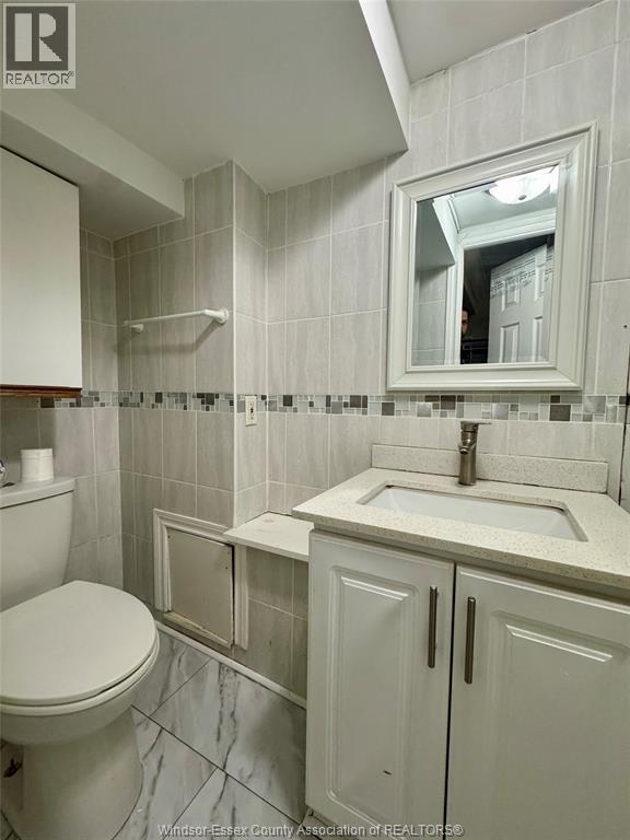 2267 College Property Photo 18