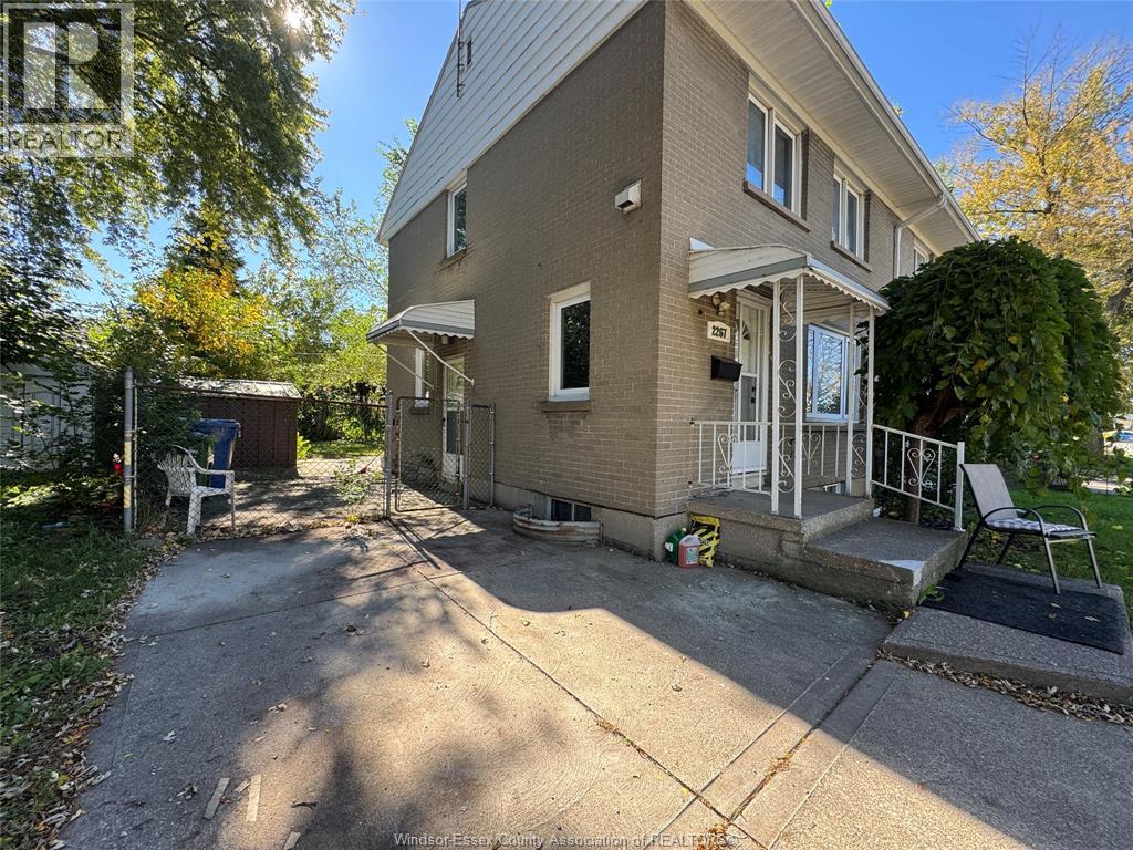 2267 College Property Photo 19