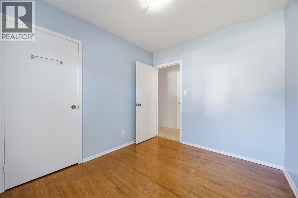 913 Wedgewood Avenue Property Photo 17