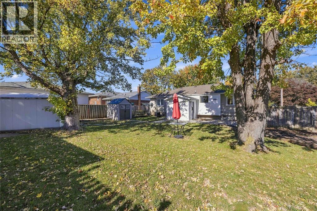 913 Wedgewood Avenue Property Photo 42