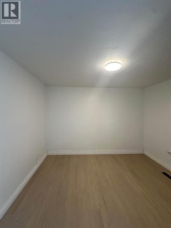 169 Davis Street Property Photo 4