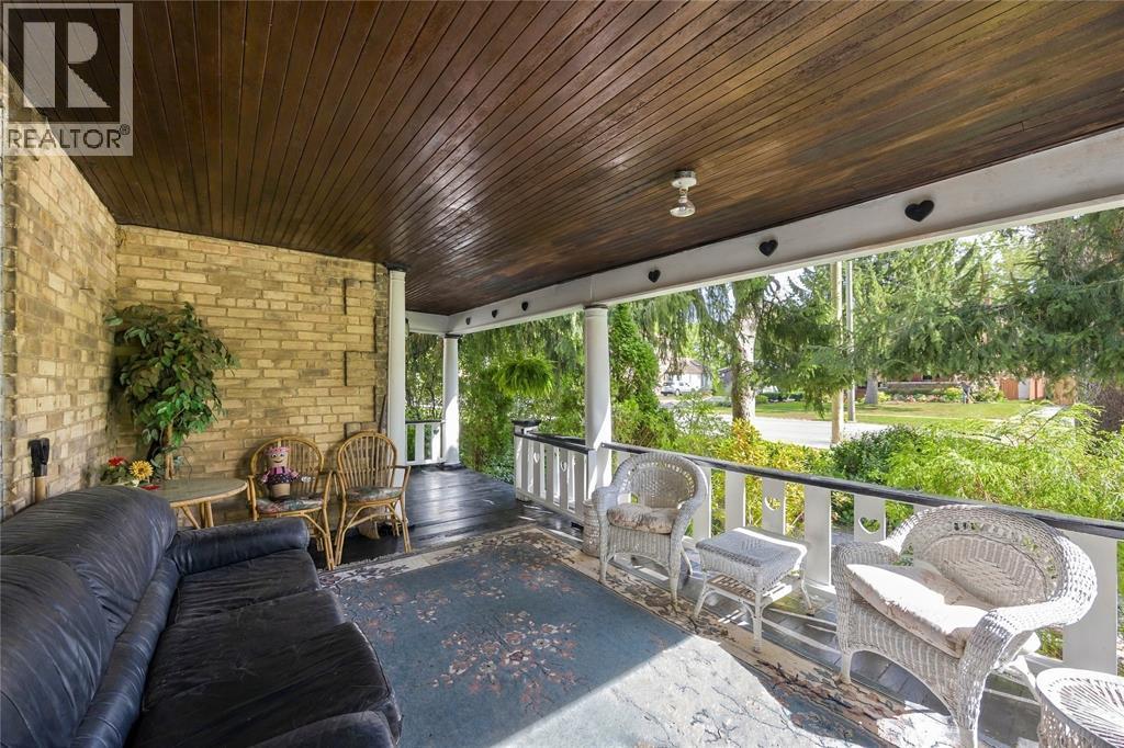 3223 Church Street Property Photo 5