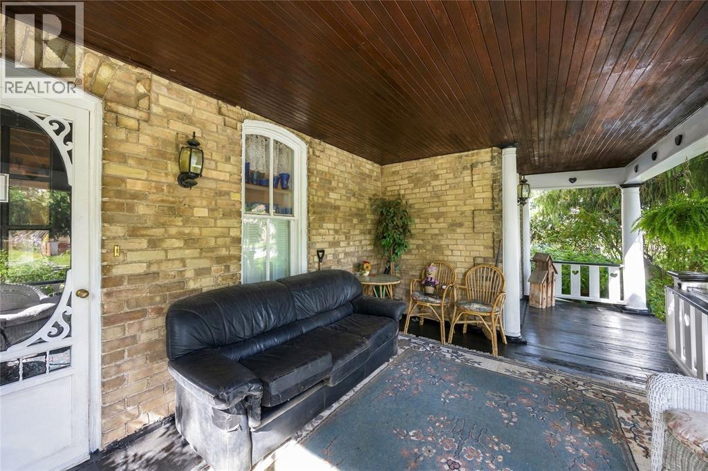 3223 Church Street Property Photo 6